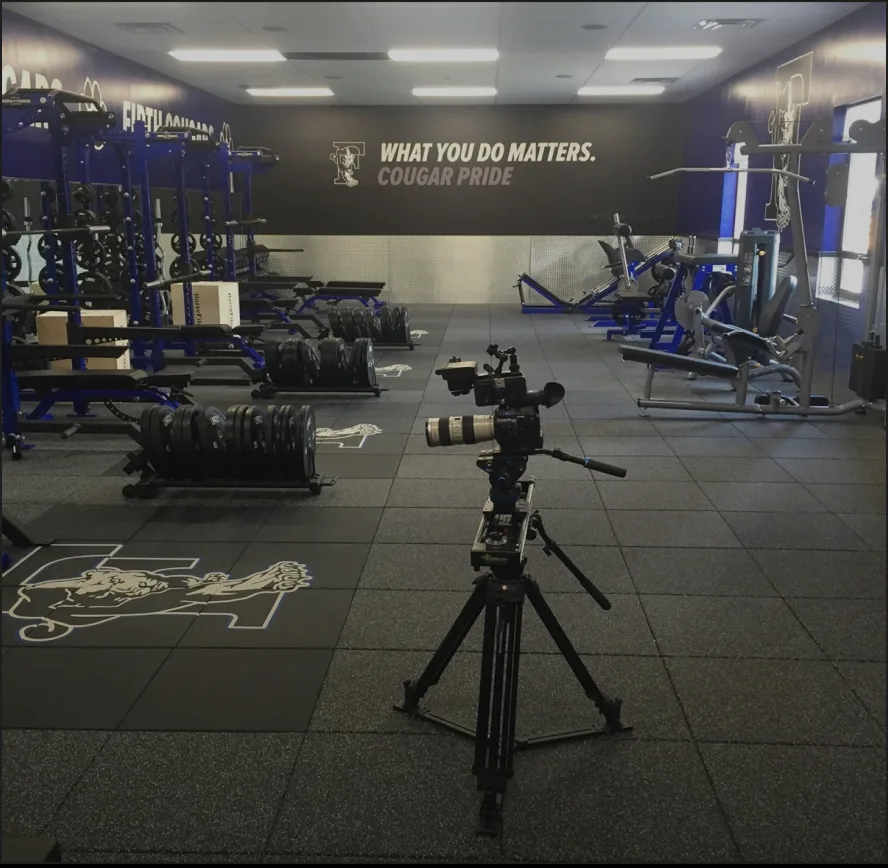 Gym shoot with camera on tripod